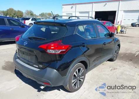 2019 Nissan Kicks Sv из США, поврежденный, VIN 3N1CP5CU1KL494494